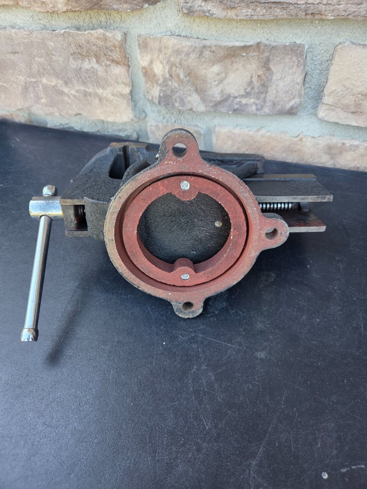 Cast Iron Bench Vise Swivel Base Anvil Working Shop Vise
