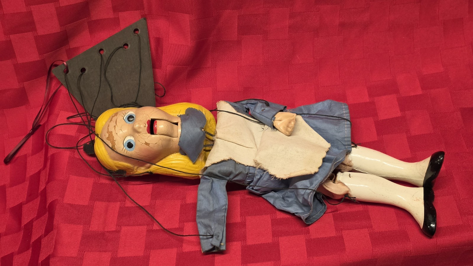 Vintage 1951 Walt Disney Alice in Wonderland Marionette Peter Puppet 4723 AS IS