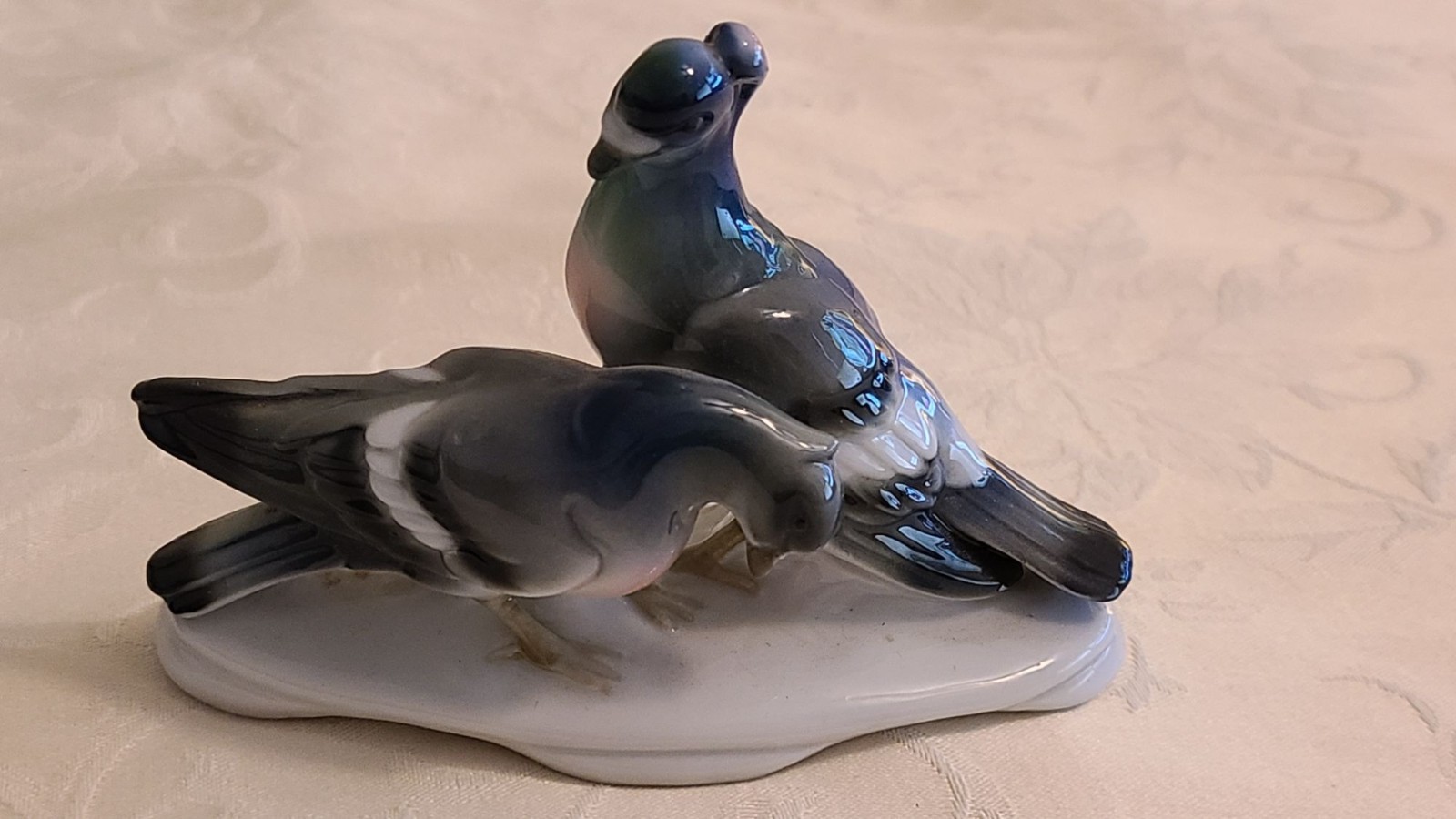 Vintage Carl Scheidig Porcelain Pigeons Figurine Approximately 5\
