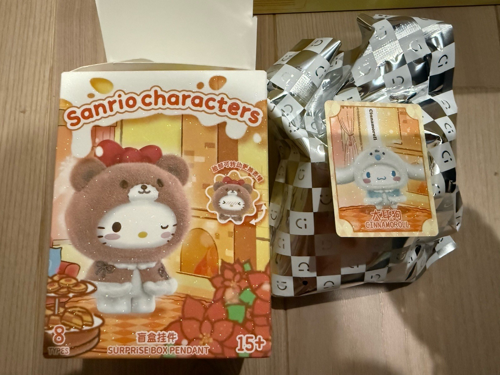 New Miniso Hello Kitty Cinnamoroll Vinyl Flocked Face Little Cape Blind Box