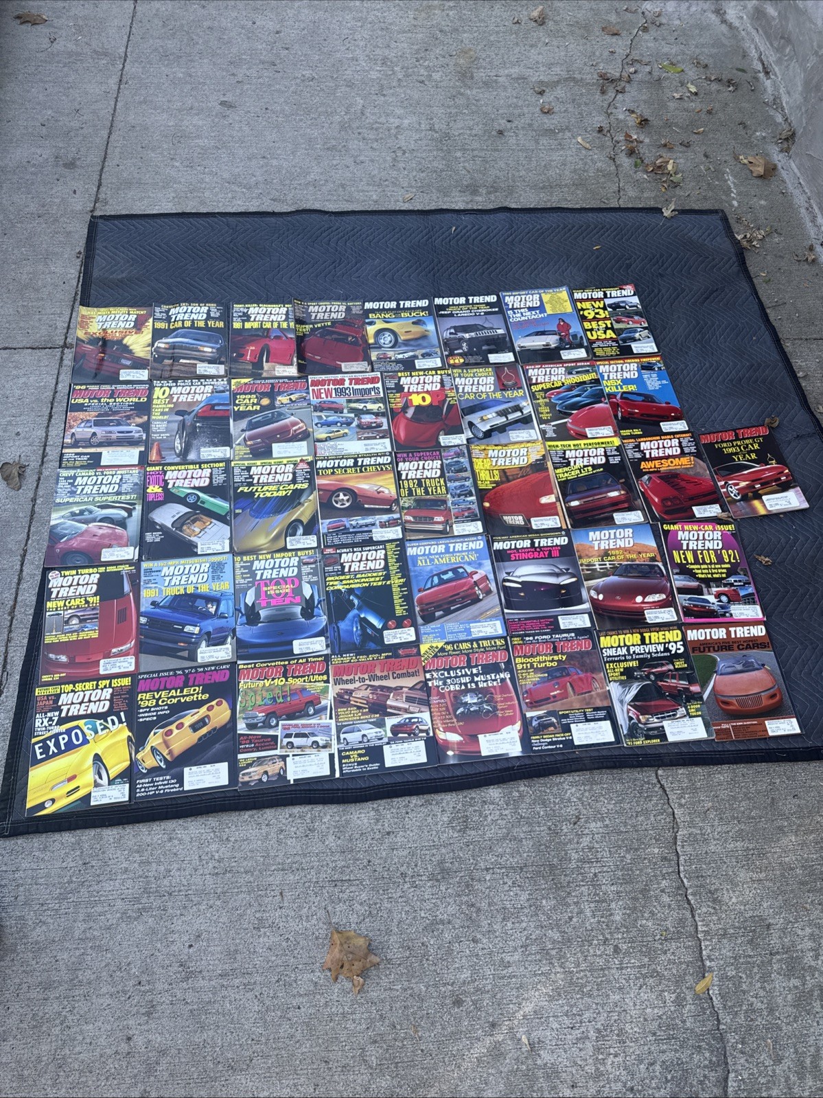 Lot of 41 Issues of Motor Trend Magazines Early 1990’s