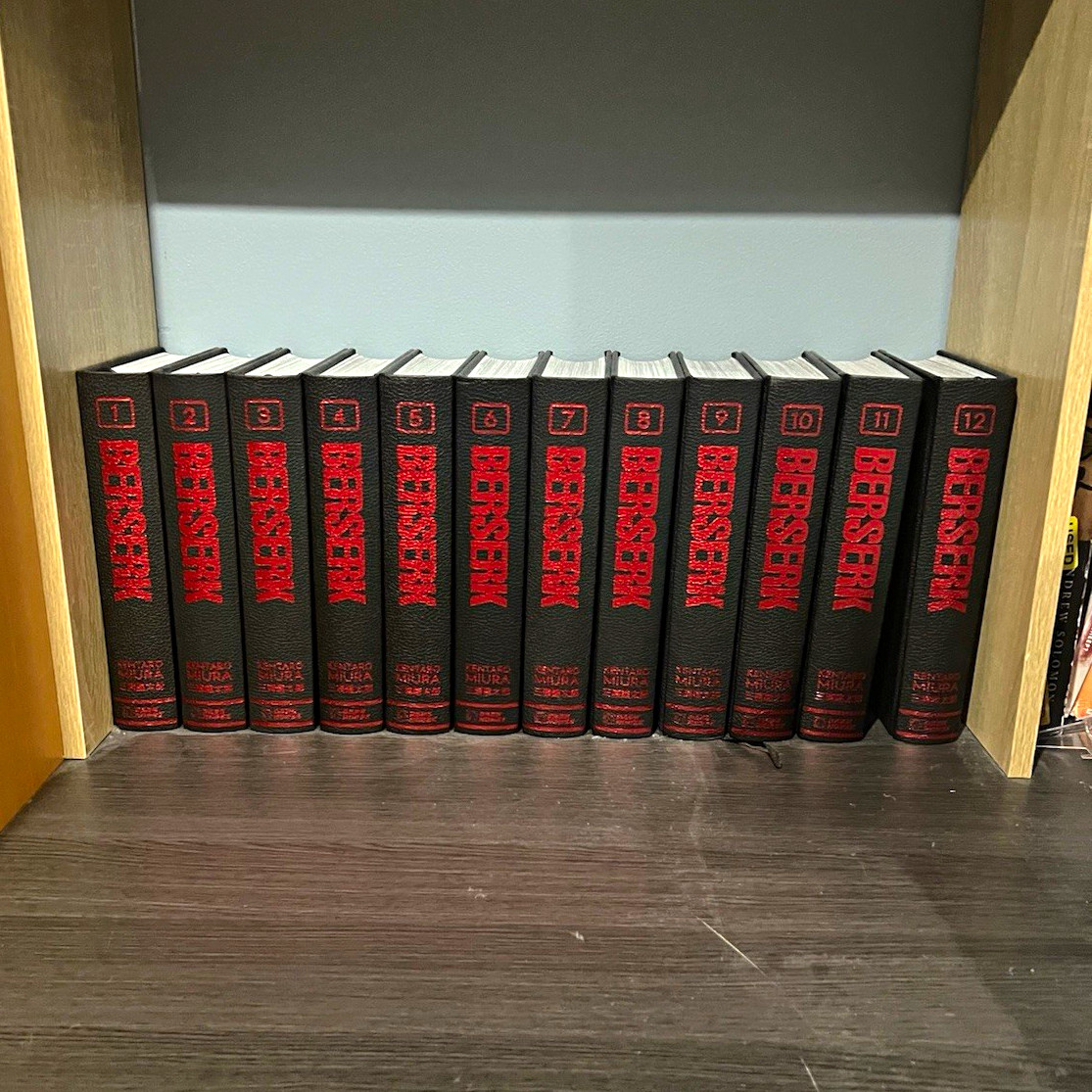Berserk Deluxe Edition Hardcover English Manga Lot Vol 1-12 Dark Horse