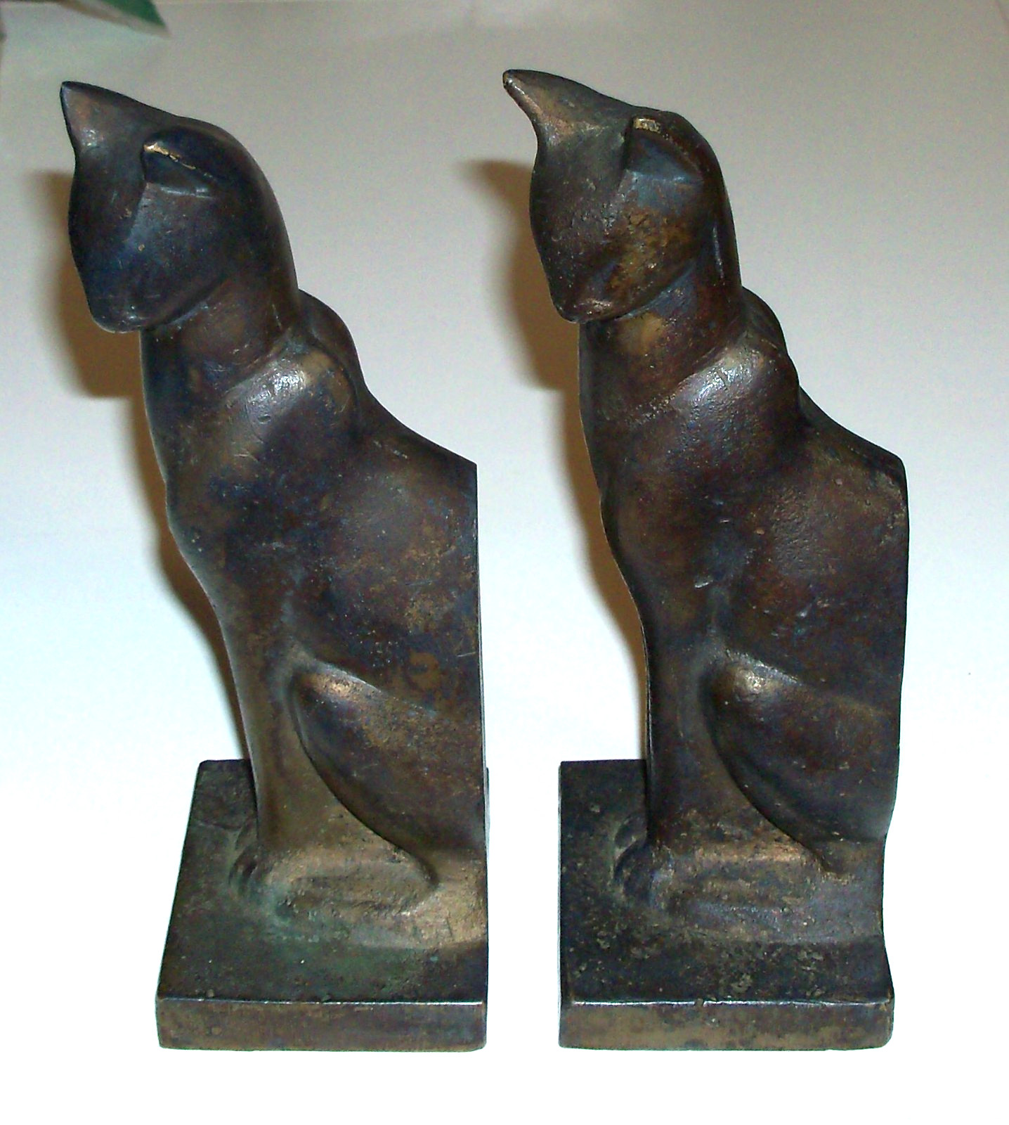 Two  Antique Bronze Art Deco Siamese Cat Left Facing Bookends
