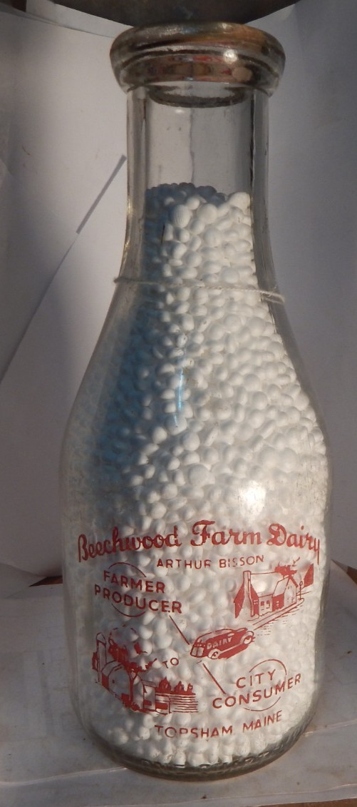 vintage qt pyro milk bottle-Beechwood Farm Dairy A.Bisson Topsham, Maine