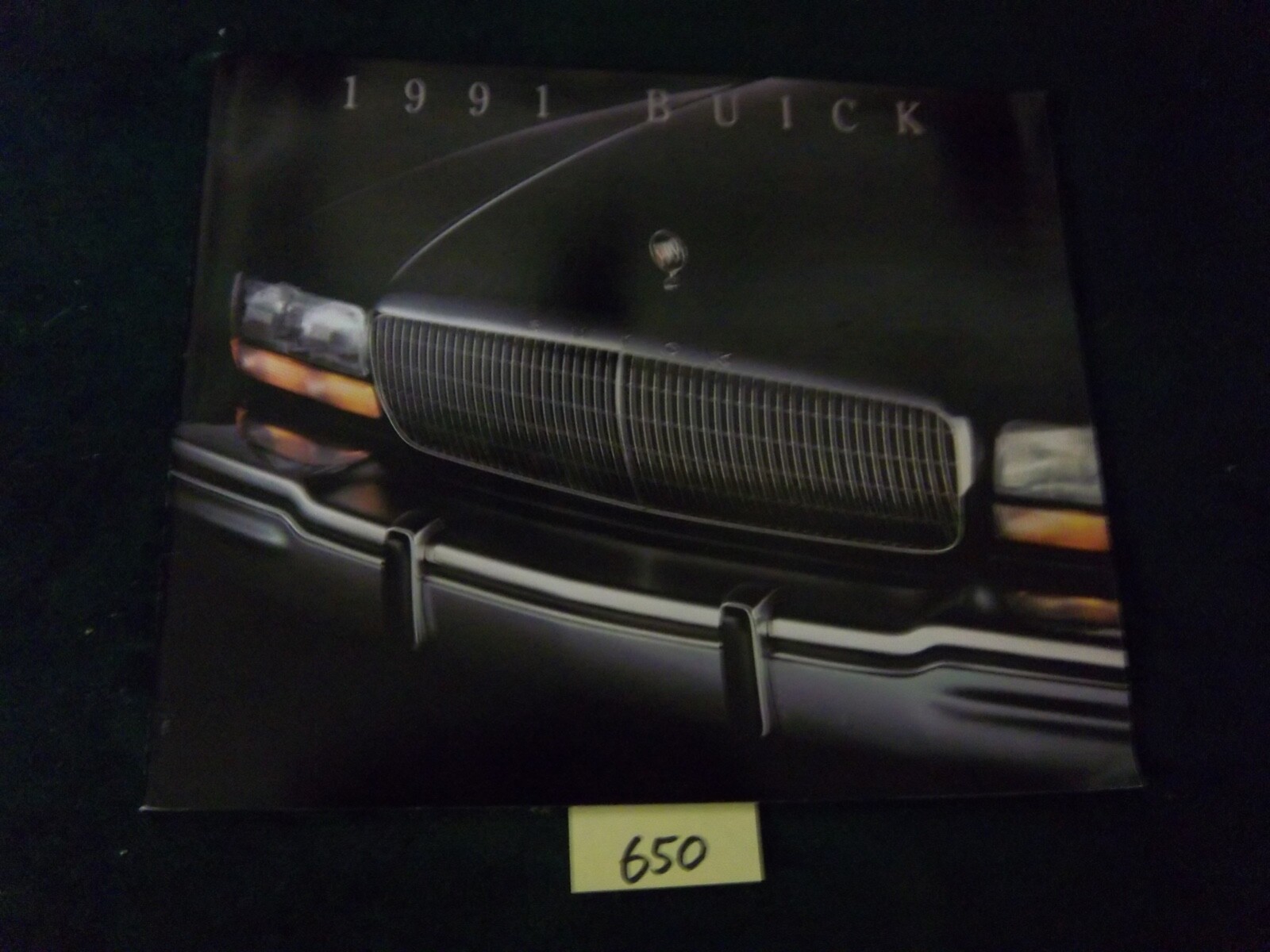 Mint 1991 BUICK Original 50-Page Dealer Sales Brochure-Park Ave-Riviera ~ #652