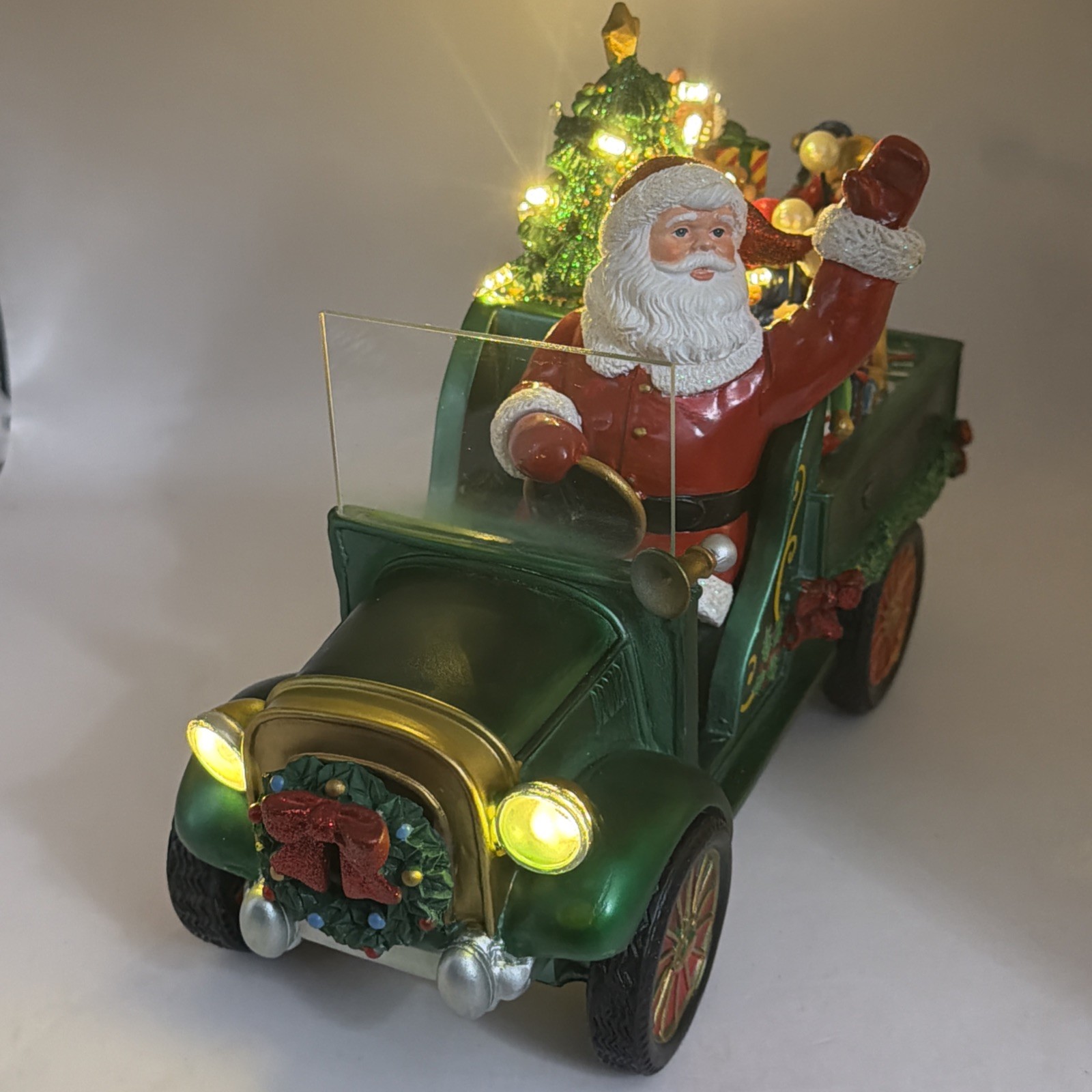 Danbury Mint Christmas Figurine Here Comes Santa Lights Up VTG Holiday Decor 10”
