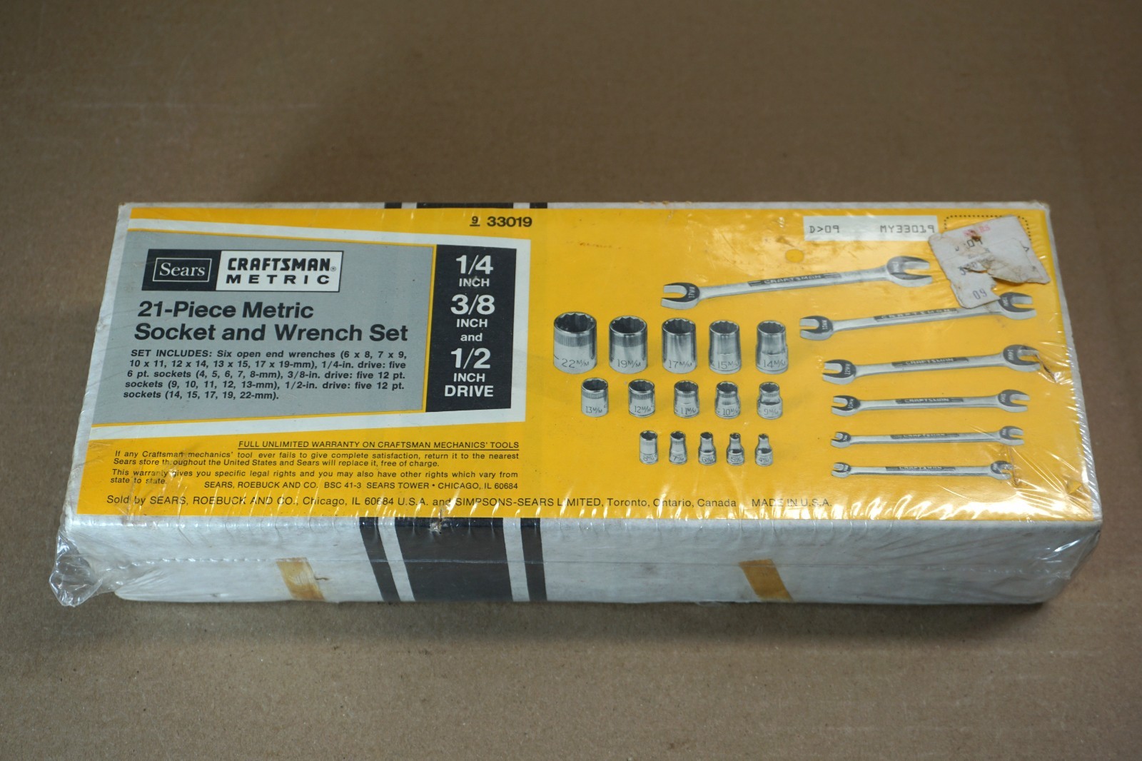 Sears Craftsman 21 Piece Metric Wrench and Socket Set No 33019 NOS