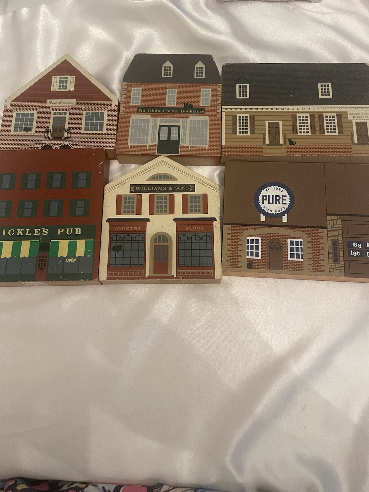 Cat's Meow Village COUNTRY STORE GAS STATION PICKLES PUB BOOKSTORE JEWELLER