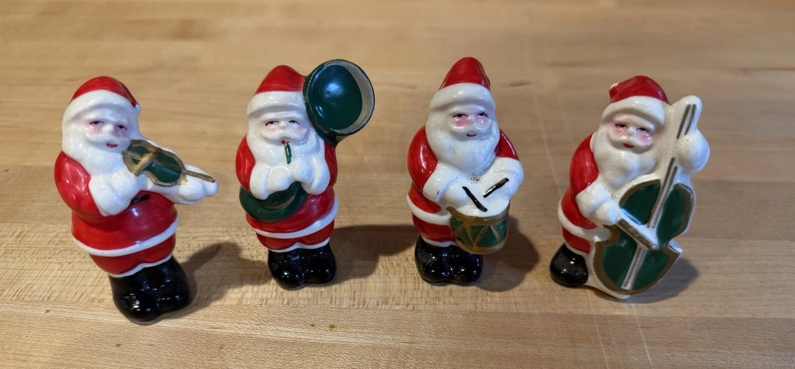 Set Of 4 Vintage SANTA Band/Orchestra Salt & Pepper Shakers Made in Japan 3-1/2\