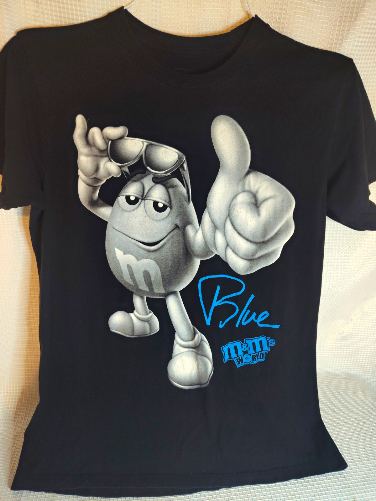 M&M\'s World Blue Character Graphic Black T-Shirt Candy & Nuts Theme