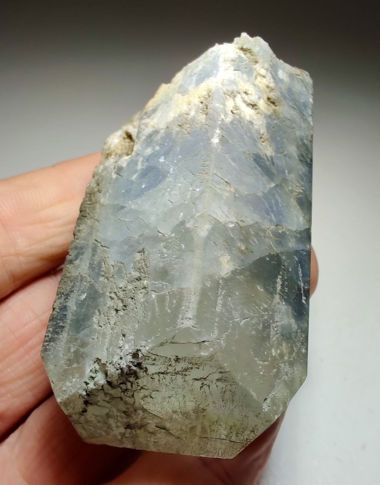 Celestite crystal large, fully terminated. Maybee Quarry, Michigan. 200 grams.