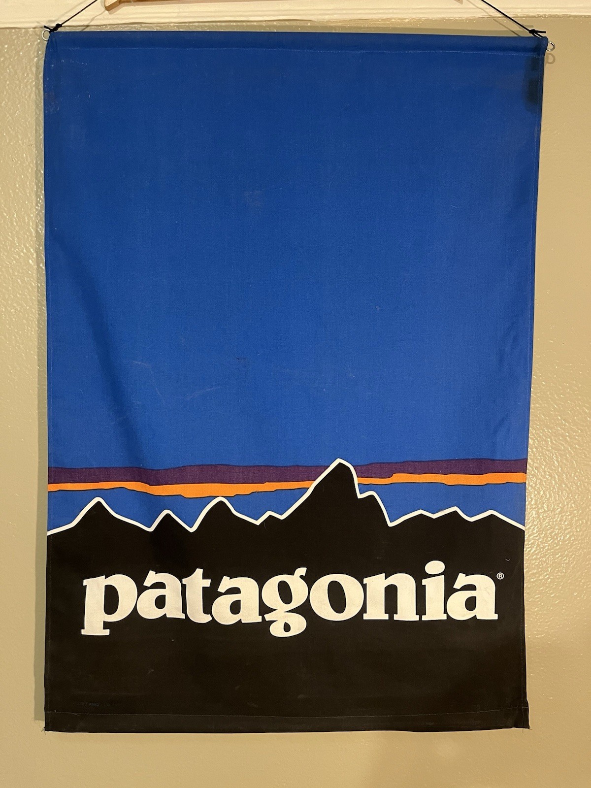 Vintage 2003 Patagonia Cloth And Dowel Licensed Sign - 25”x35” - Double Sided