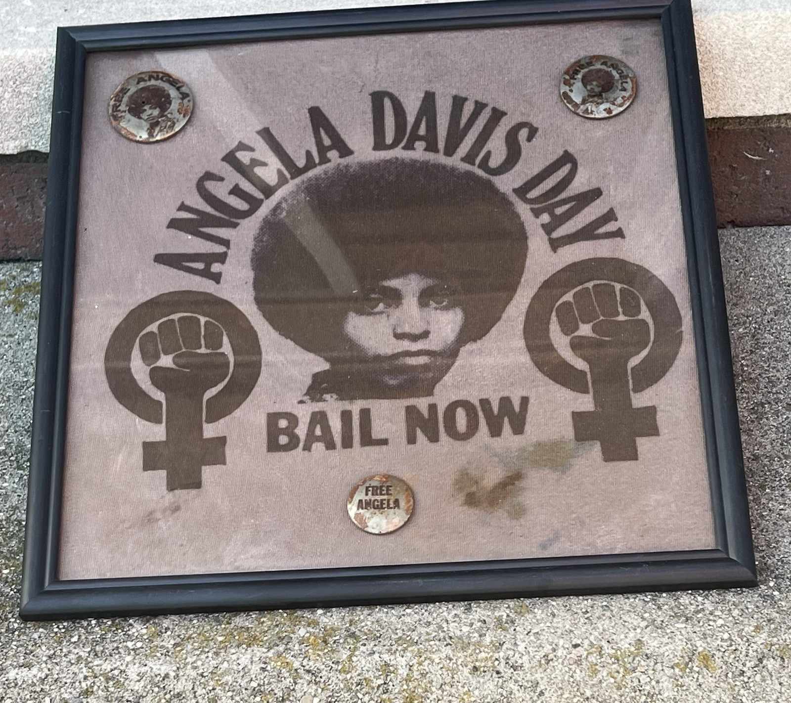 Vtg Black Panther Party Angela Davis Day Cloth Remnant + 3 Free Angela Pins
