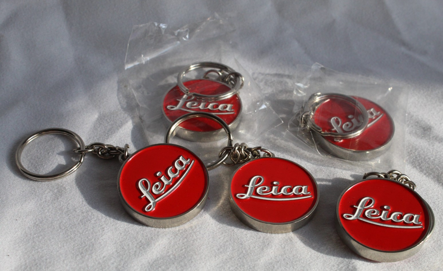 Rare HEAVY DUTY Leica RED DOT Logo Keychain METAL