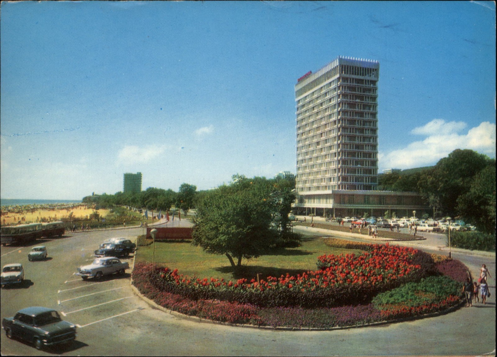 Zlatni Pyasatsi Hotel International Varna Bulgaria vintage postcard k937