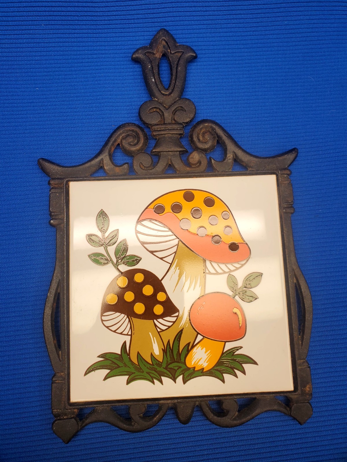 Vintage 1970\'s Merry Mushroom Sears Ceramic Cast Iron Trivet 