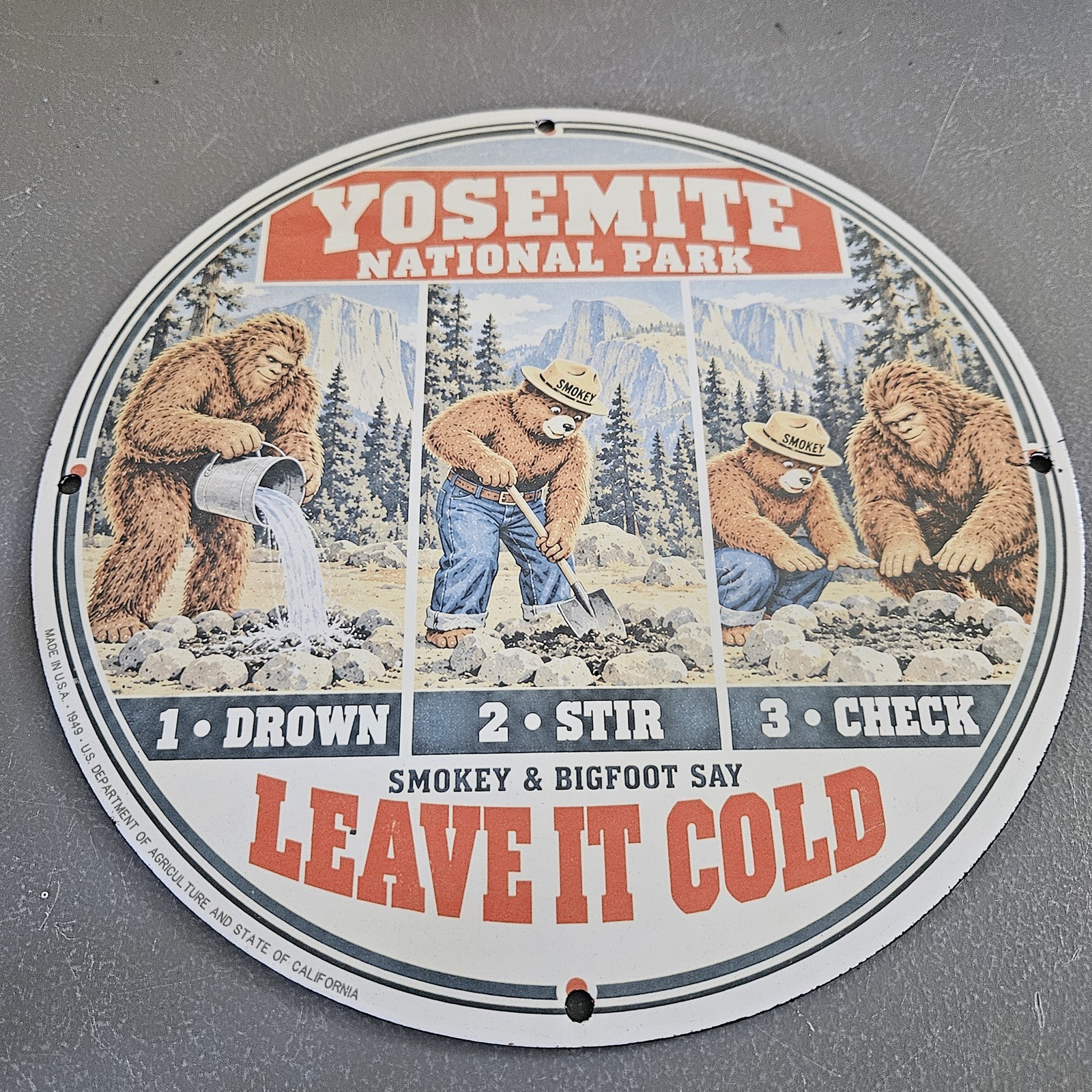 VINTAGE 1949 YOSEMITE NATIONAL PARK 12\