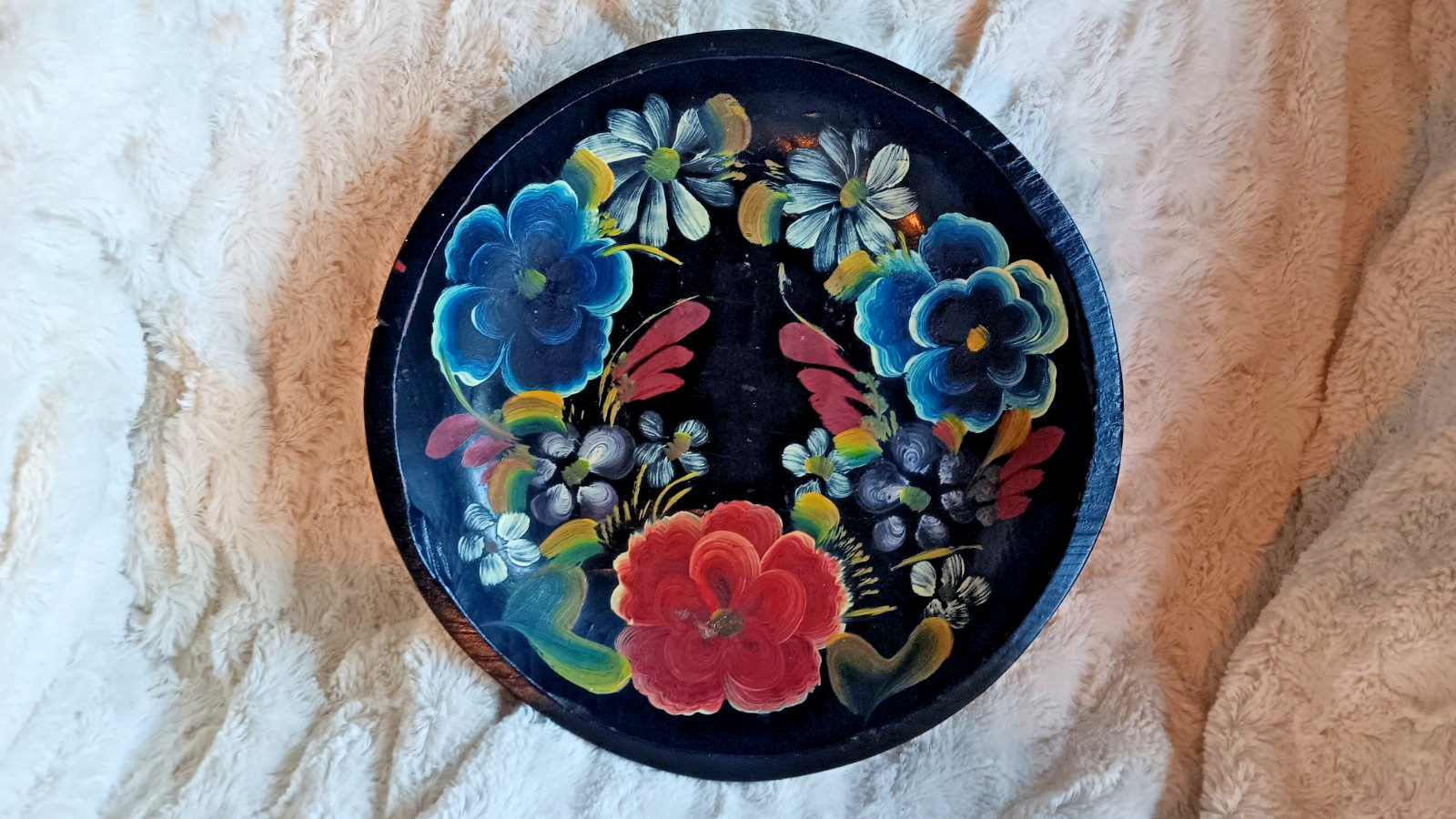 Vintage Hand Carved & Painted Mexican Folk Art Wood Floral Batea Bowl 11.25”