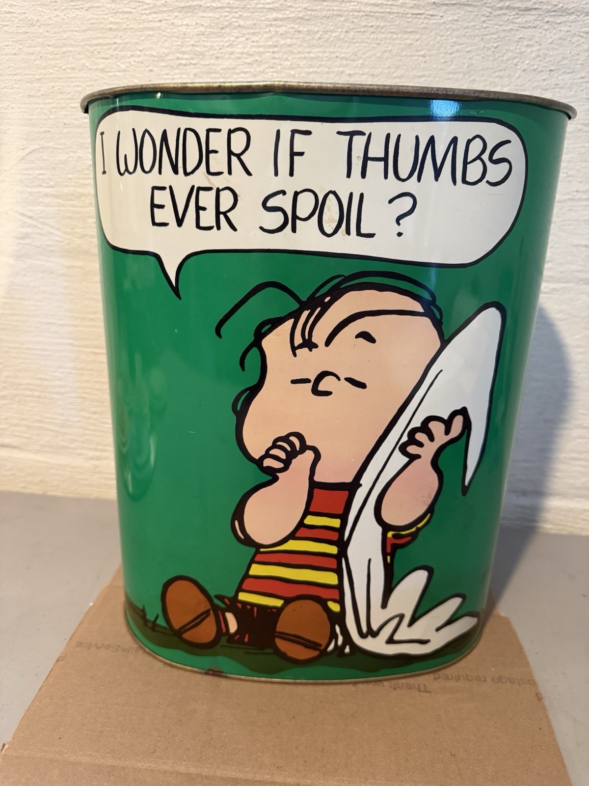 Rare Vintage PEANUTS Snoopy Linus Peppermint Patty Cheinco USA Metal Trash Can