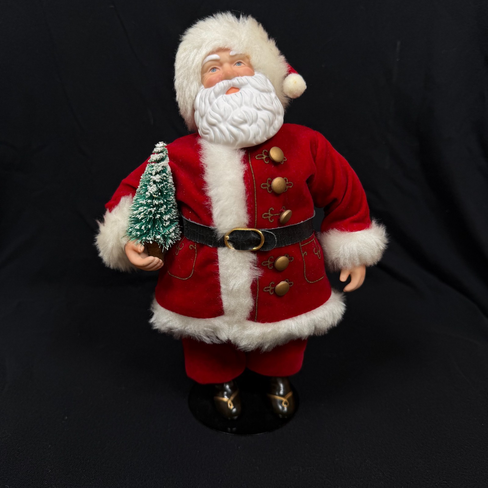 Vintage 1989 Avon Christmas With Santa Porcelain Doll Figurine Tree 9