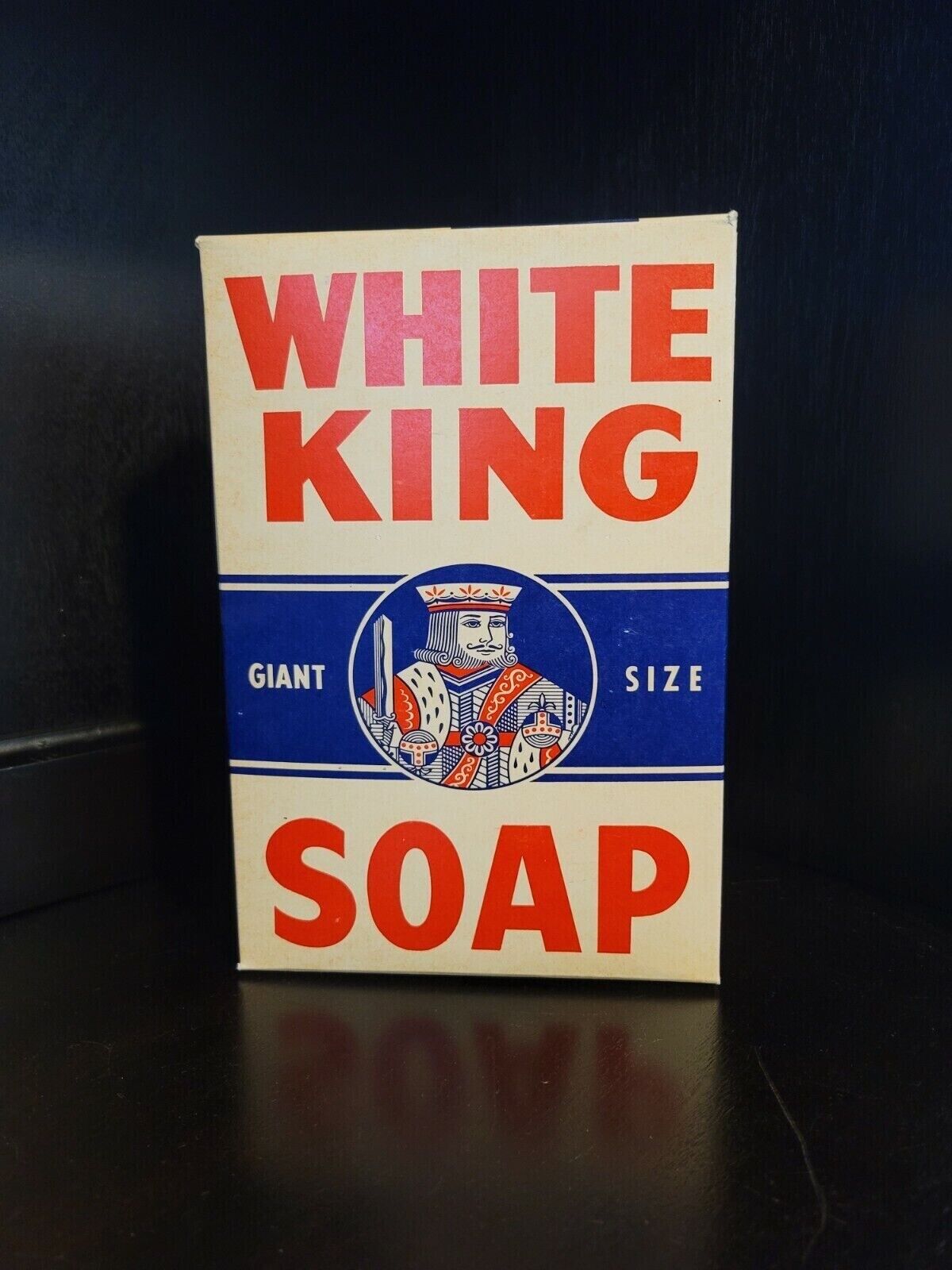 Vintage 1933 Giant Size White King Laundry Soap 2 Pounds 8 Ounces - NOS - New