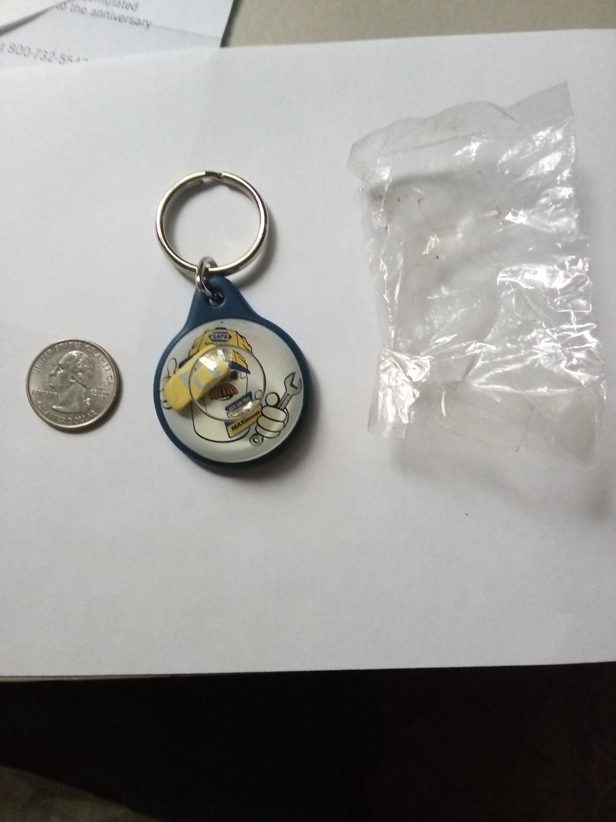 Neat, Old Napa Keychain , Key Ring,Fluid Filled,Floating Car, Napa Gold Filters