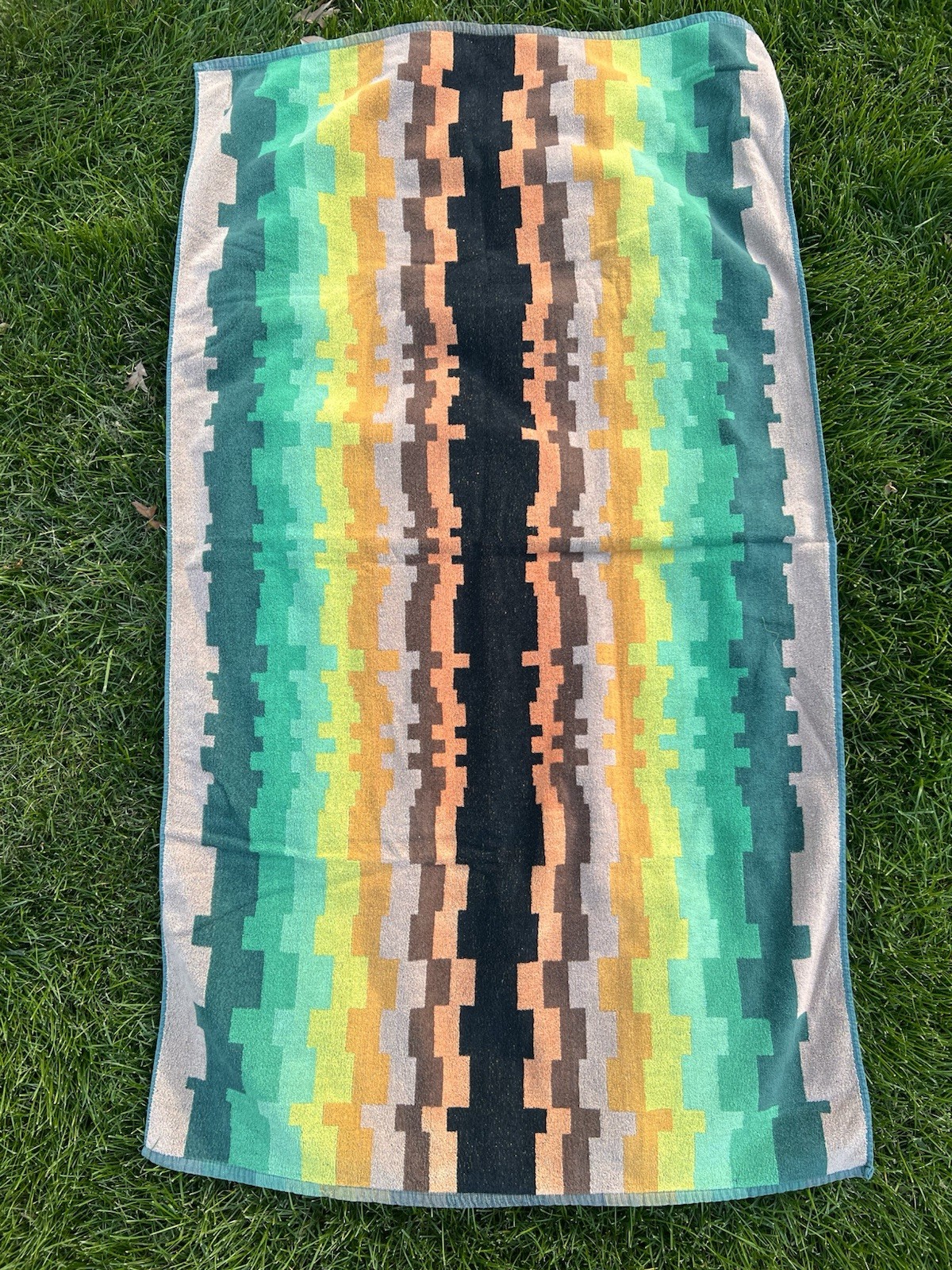 VTG Royal Terry Geometric Southwestern Beach Towel Colorful Brazil 30x56