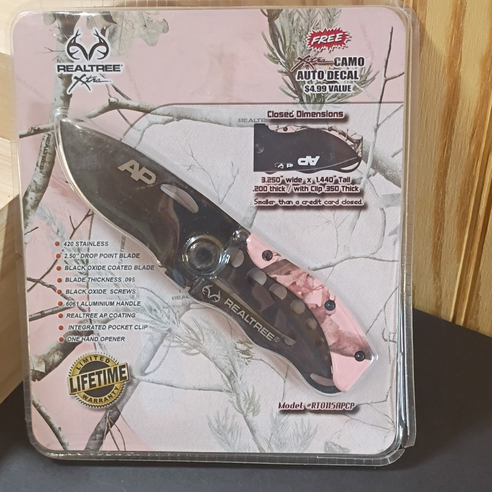 Realtree Xtra Pink Camo  Slim Close Kniife