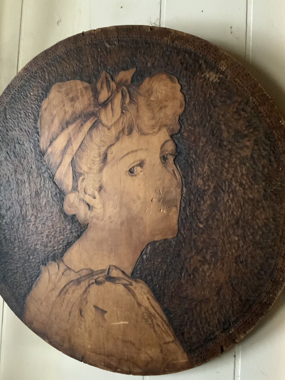 Old Wood Wooden Carved Round Portrait Of Victorian Lady Pyrography Art Carving