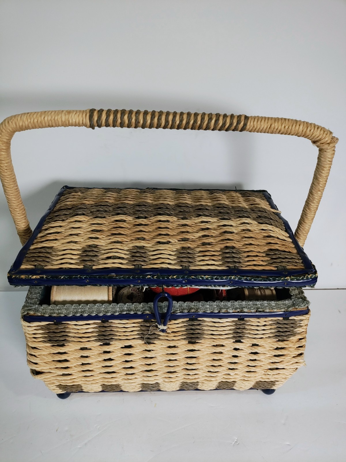 Vintage 60s/70s Woven (Japan) Sewing Box Basket w/Notions and Vintage Contents