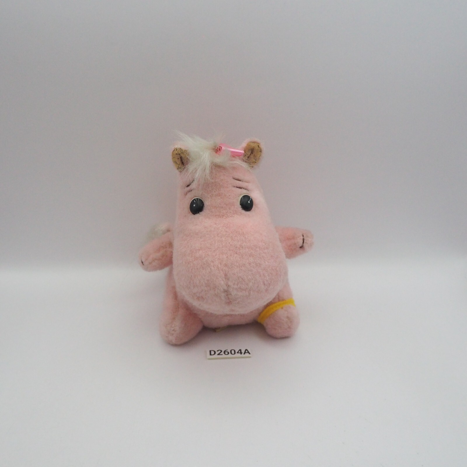 D2604A Moomin  Pink Bandai Little Kid 5.5\