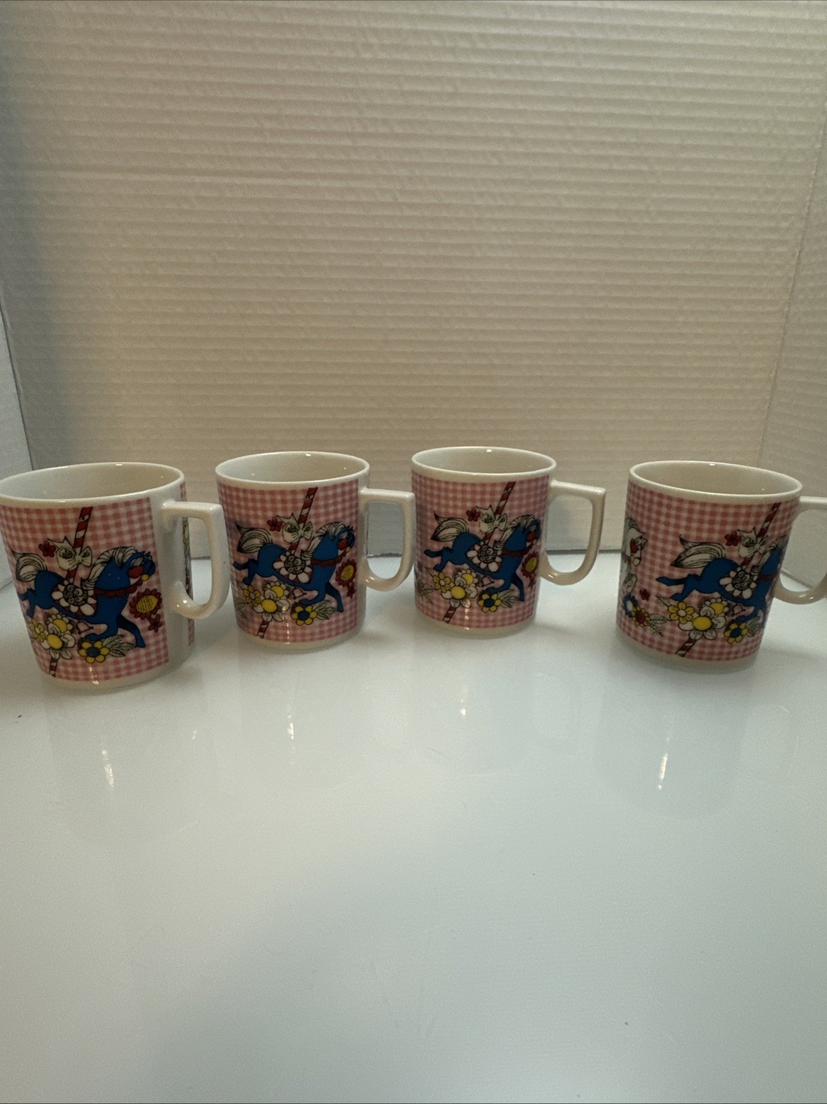 4 Vintage Kitsch Carnival Carousel Pink Gingham Coffee/Tea Cups JAPAN