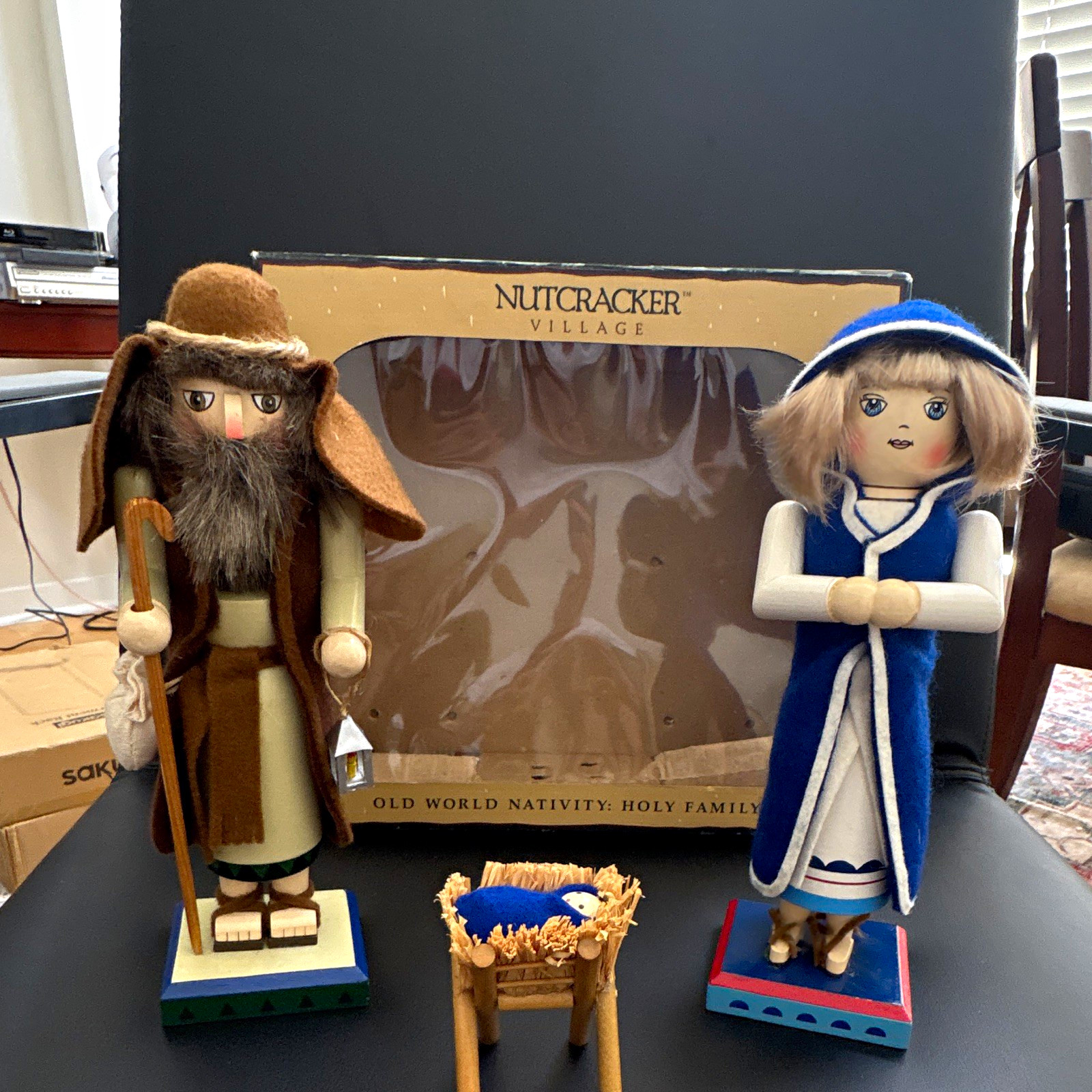 Nutcracker Village Old World Nativity Holy Family 3pc 2001 Mary, Joseph, Jesus