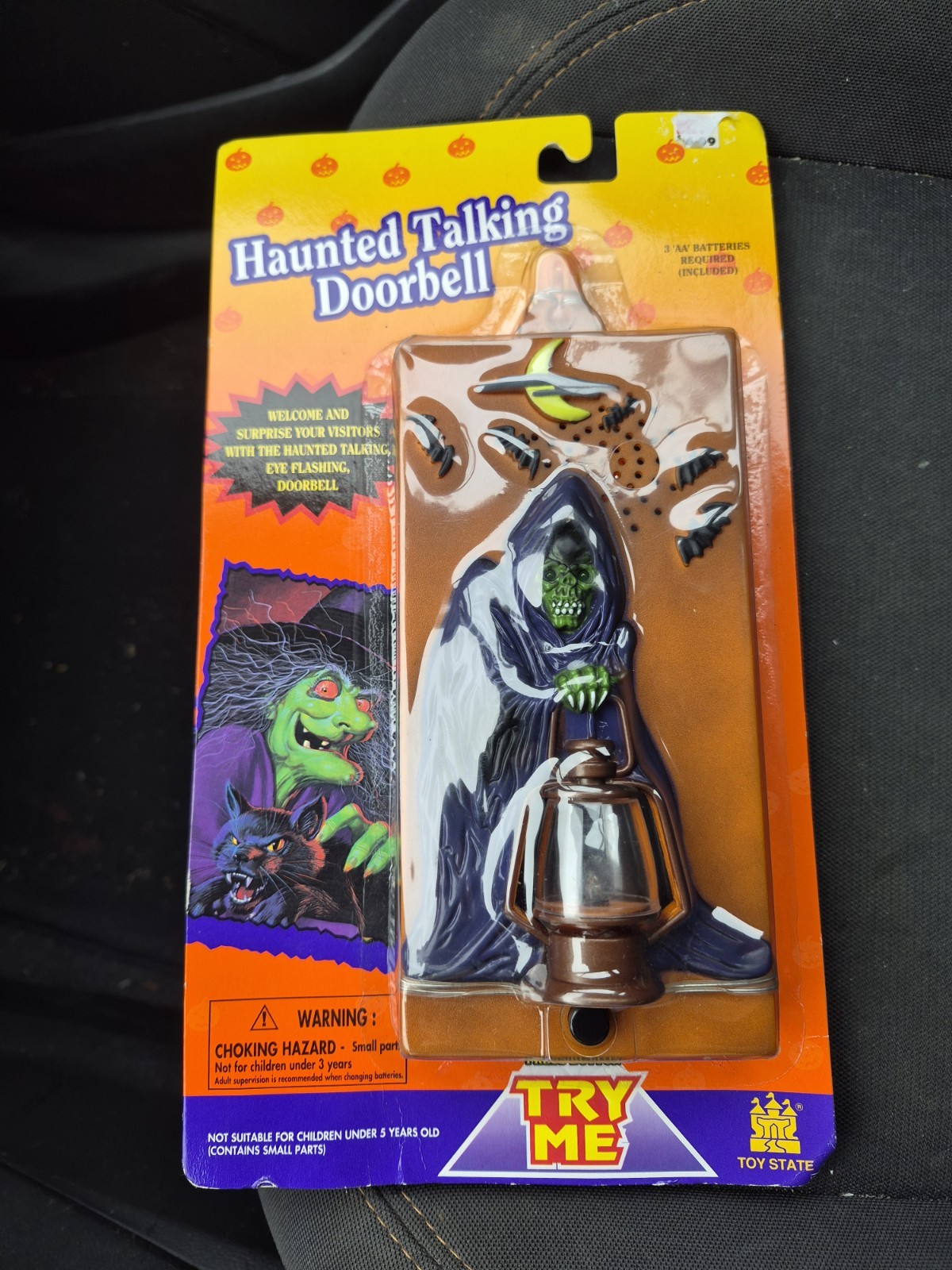 Spooky Time Dungeon Ghoul Talking Doorbell  New Old Stock Halloween Vintage 1996