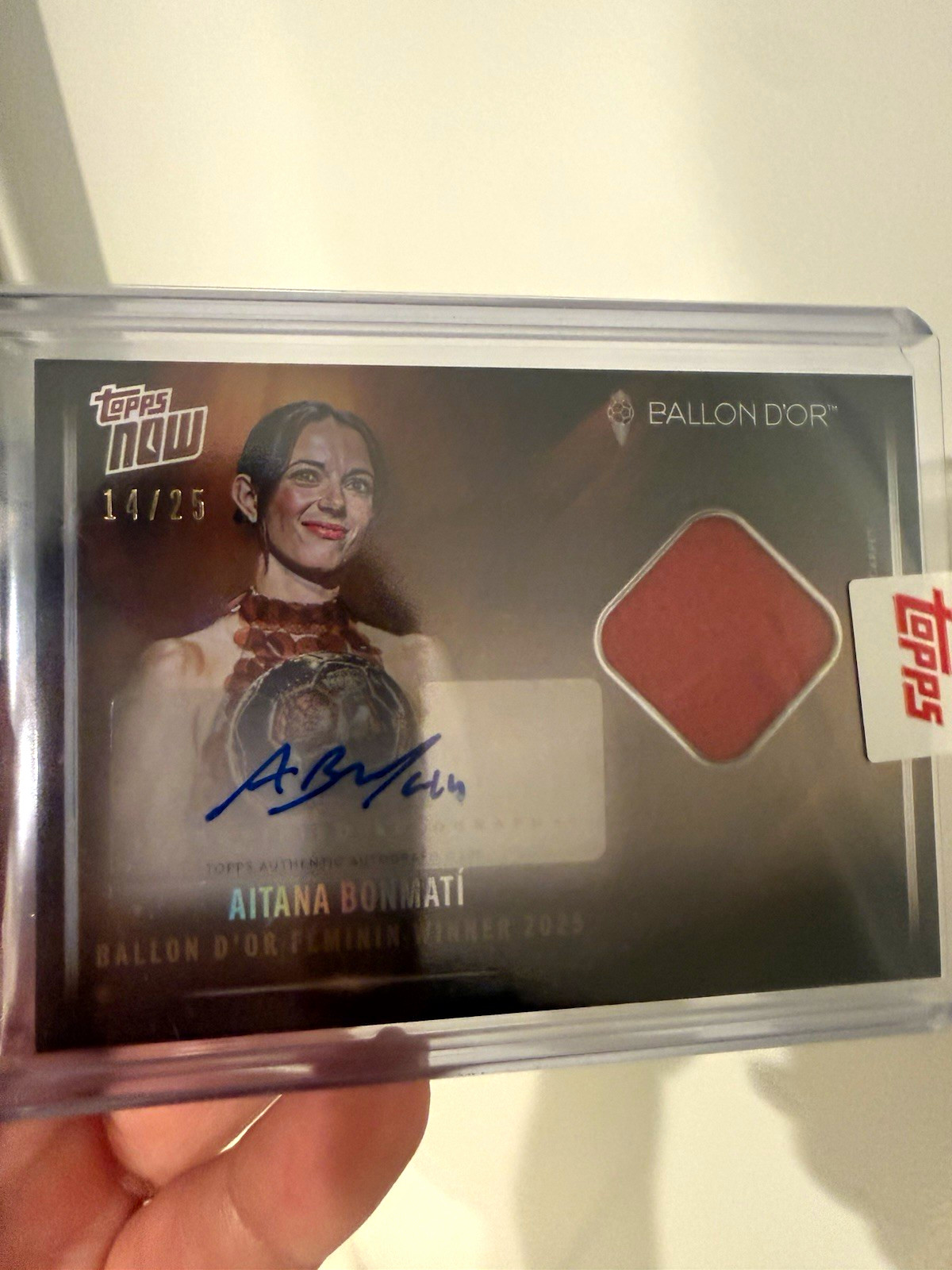 2025 Topps Now Ballon d\'Or Aitana Bonmatí Hard Signed Relic /25 #002