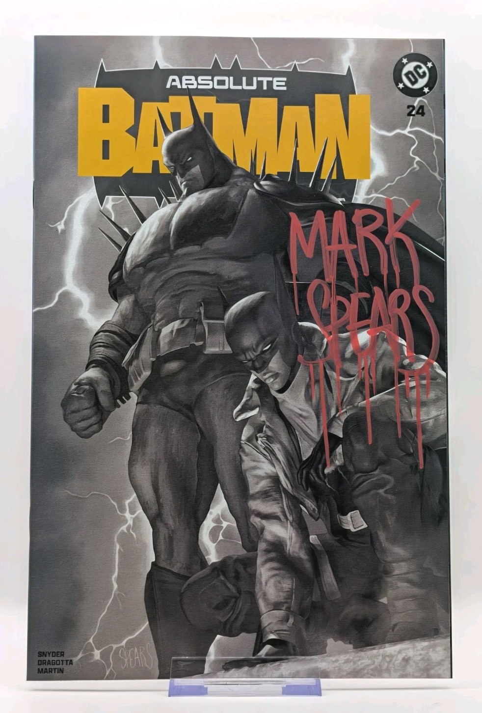 ABSOLUTE BATMAN #24 MARK SPEARS EXCLUSIVE SIGNED BLACK & WHITE VARIANT LTD 1000