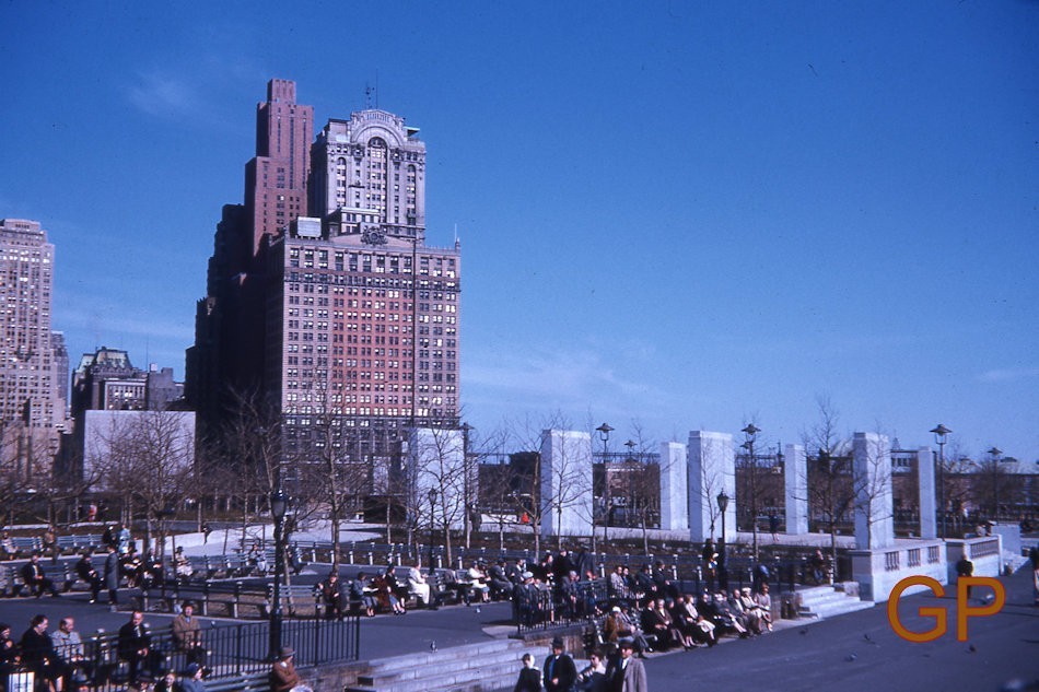 XX117- zz- Old 35mm Slide Photo- Lexington Hotel -Manhattan New York City- 1961