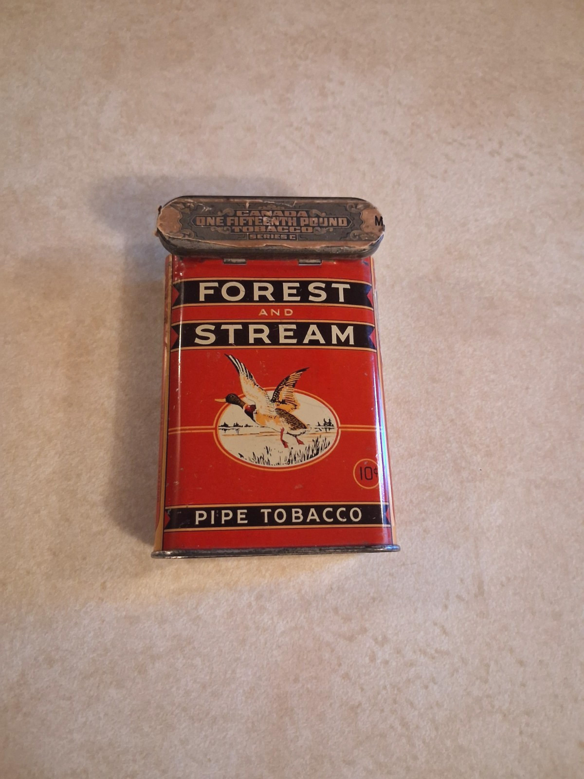 Vintage Forest and Stream Pipe Tobacco Pocket Tin Canada Hunting Mallard Duck
