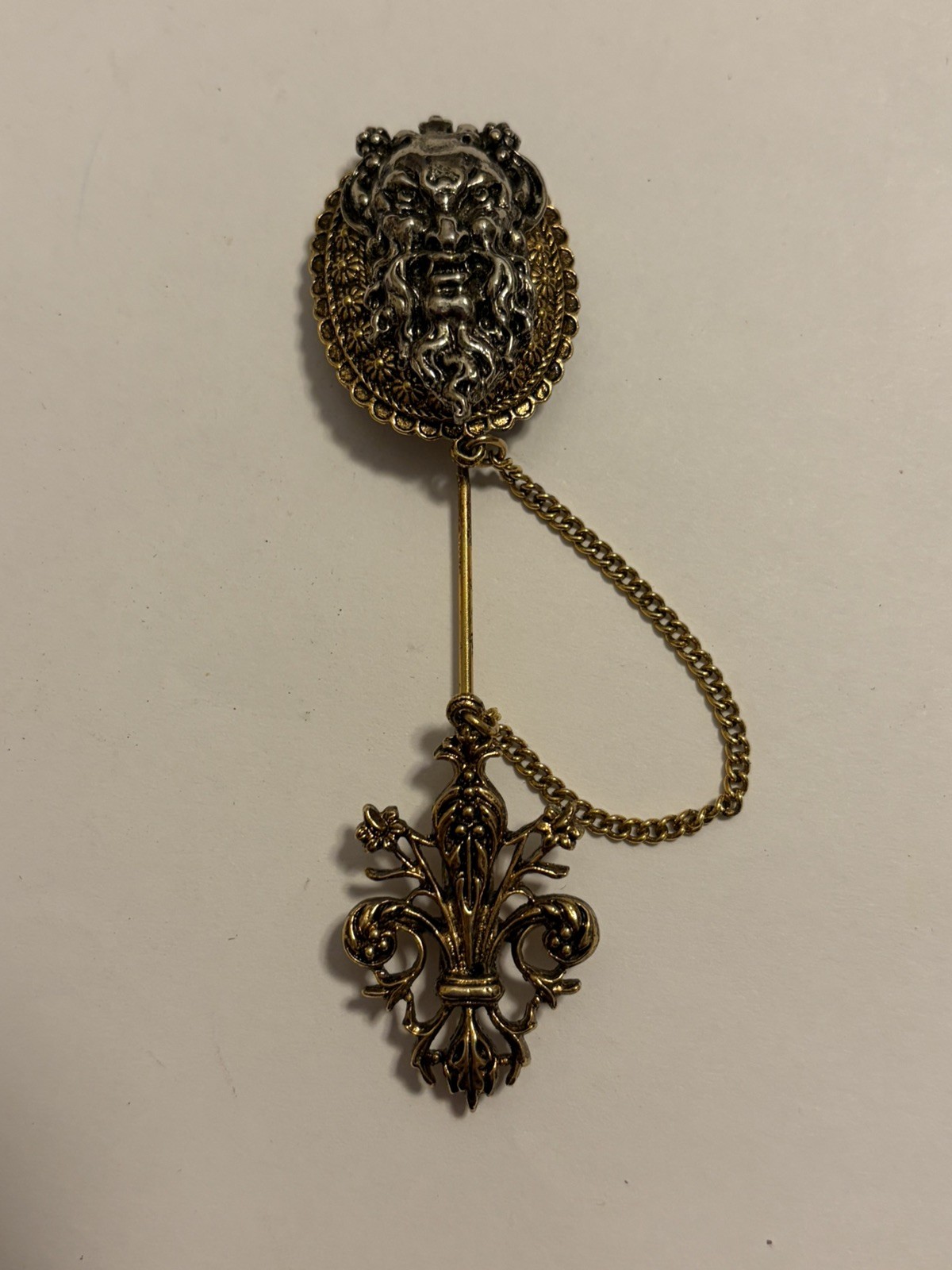 Bacchus Face pin by Arthur Pepper Signed ART Vintage Very Nice Pin Brooch