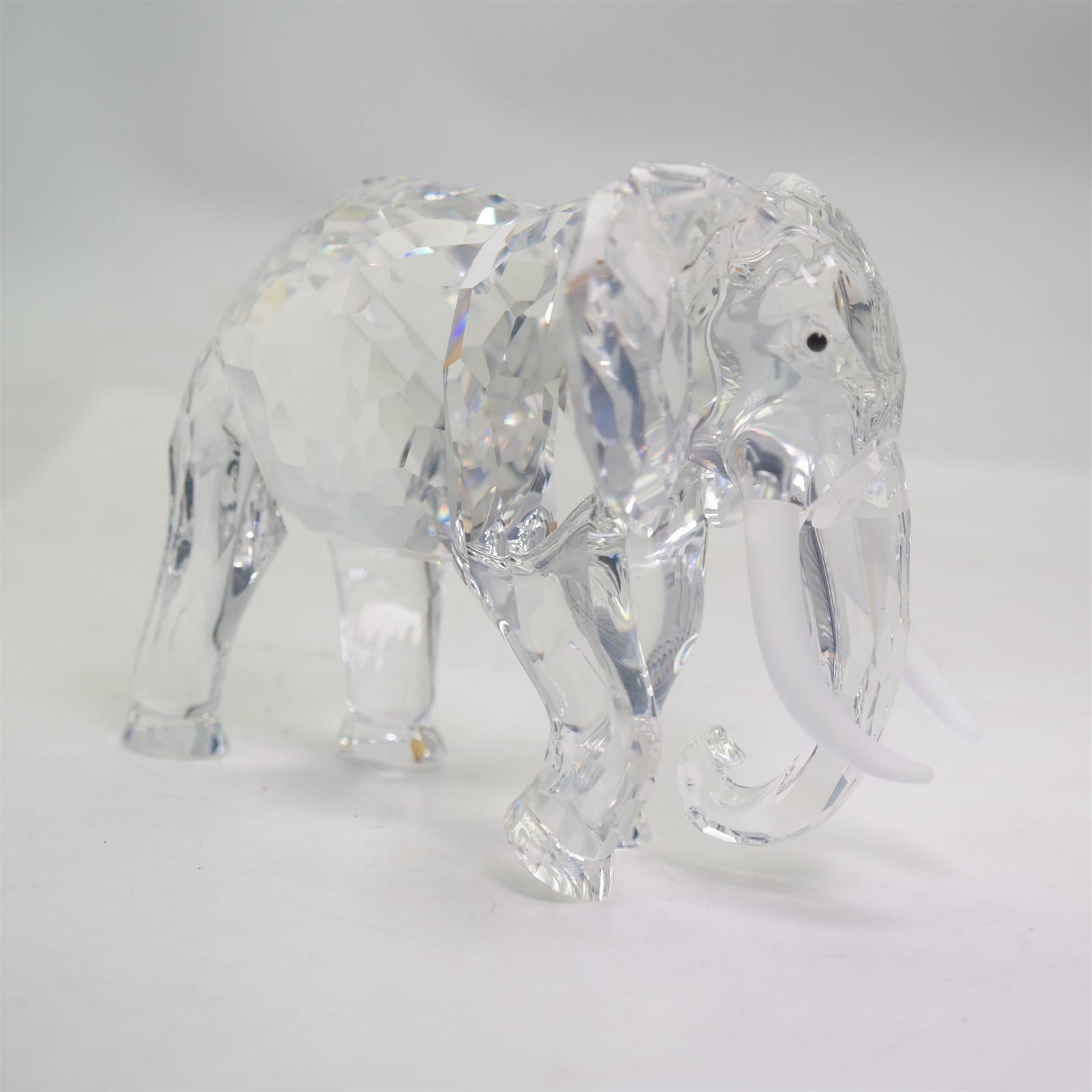 Vtg 1993 Swarovski SCS Inspiration Africa The Elephant Figurine (READ)
