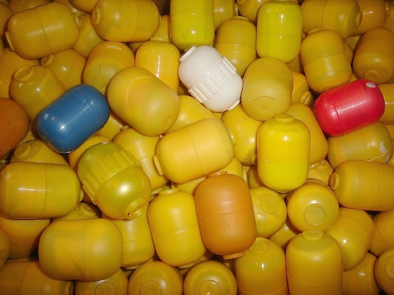 35 DIFFERENT NEW KINDER SURPRISE TOYS IN SHELLS EASTER EGGS HUNT KIDS PRIZES 