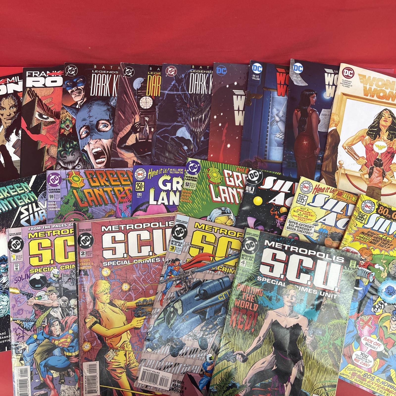 DC Comics Lot 20 Batman Wonder Woman Green Lantern Justice League Superman •41