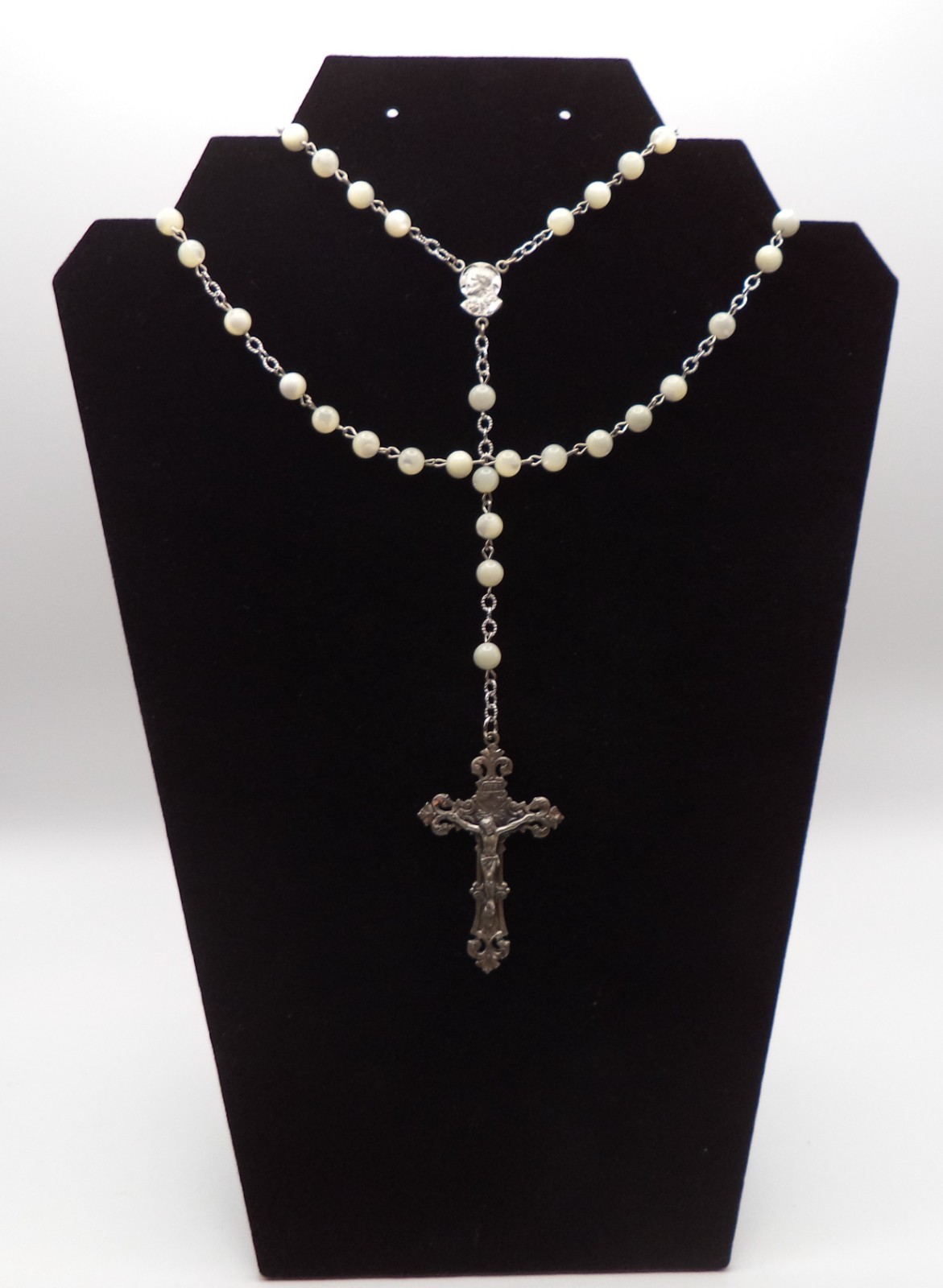 Vintage Chapel Sterling Silver Mother of Pearl Bead Rosary Catholic Necklace 20\