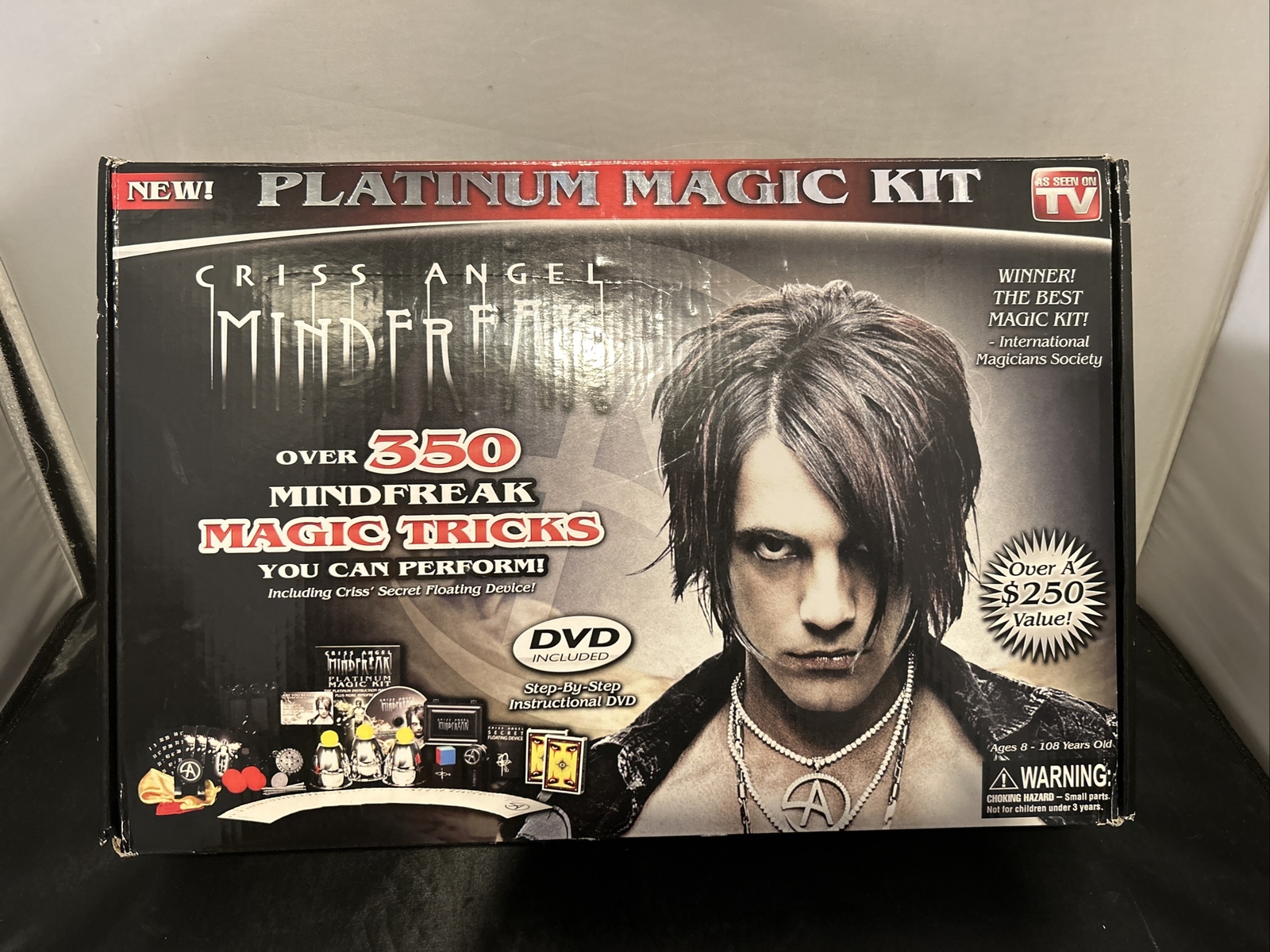 Rare 2009 Chris Angel Mindfreak Platinum Magic Kit 350 Tricks & DVD   