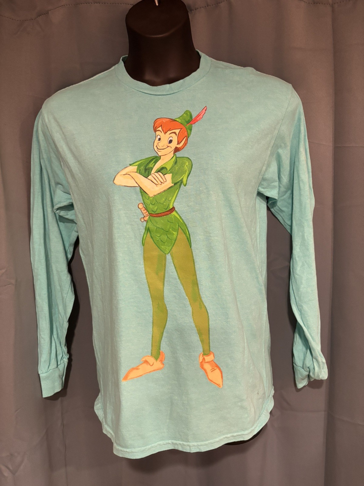 NWOT Disney Parks Peter Pan Long Sleeve Graphic T-shirt adult medium