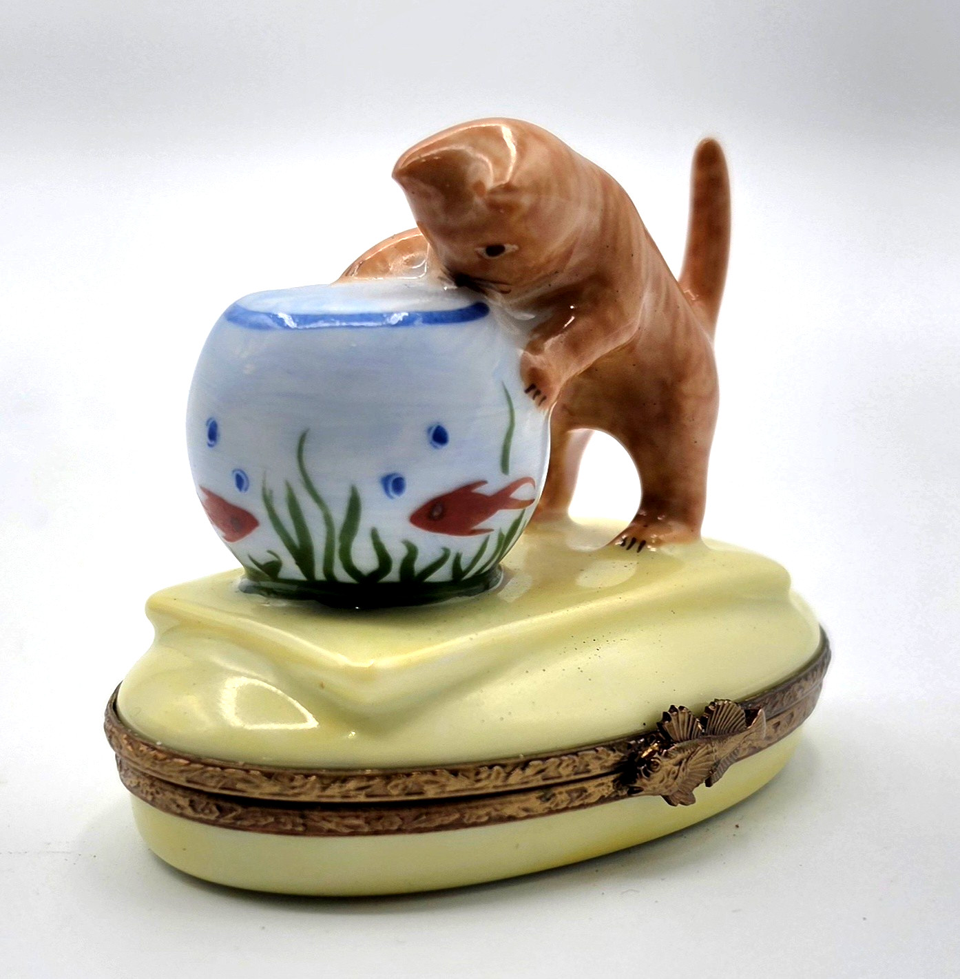 Vintage Limoges Orange Cat Kitten with Fish Bowl Trinket Box Peint Main ~ France