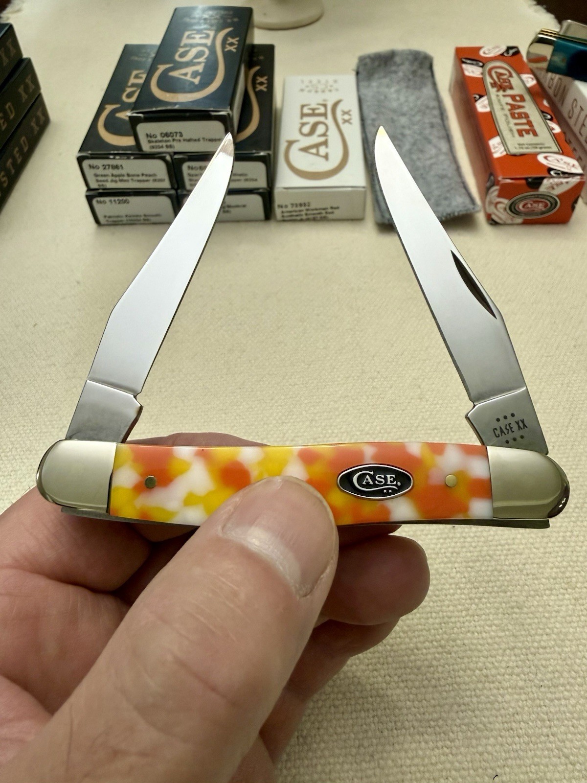 •••RARE••• Discontinued Case XX Muskrat 53756 Candy Corn Kirinite SS