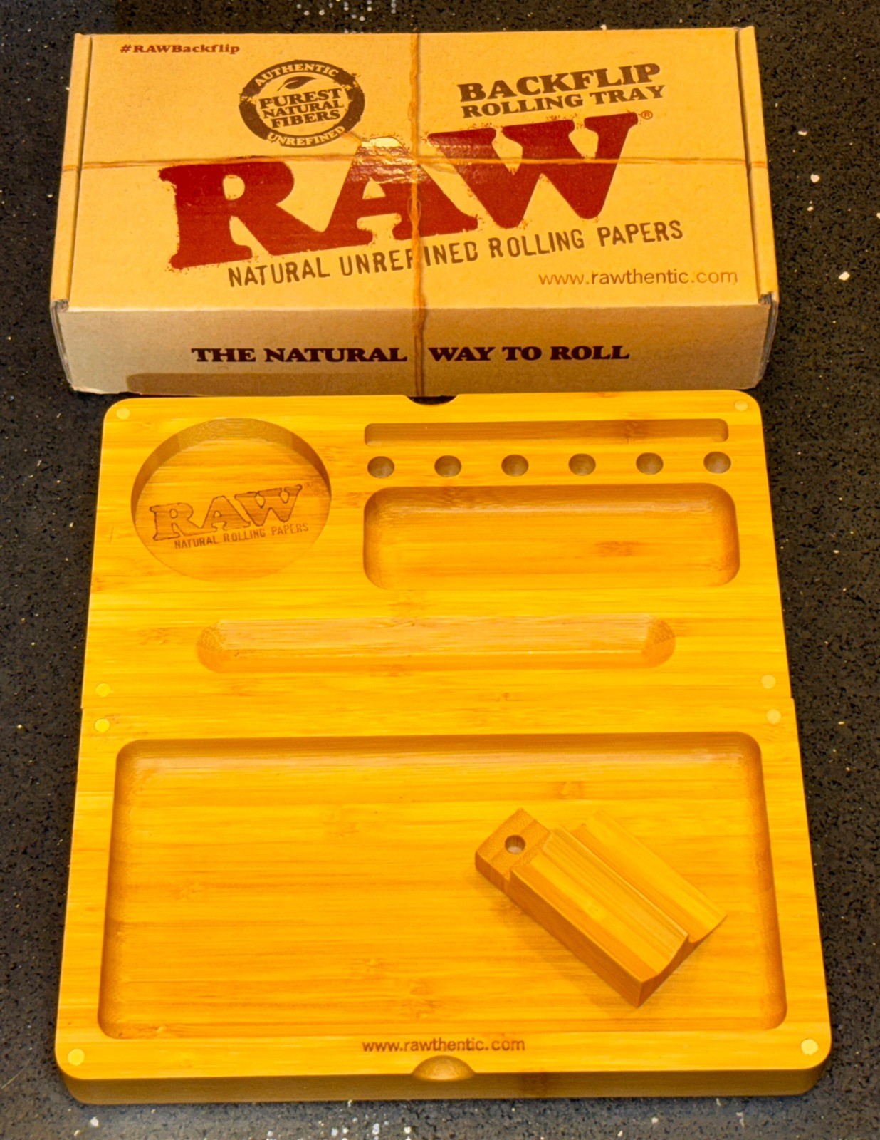 Vintage Original RAW Backflip Magnetic Bamboo Rolling Tray  Rare Find