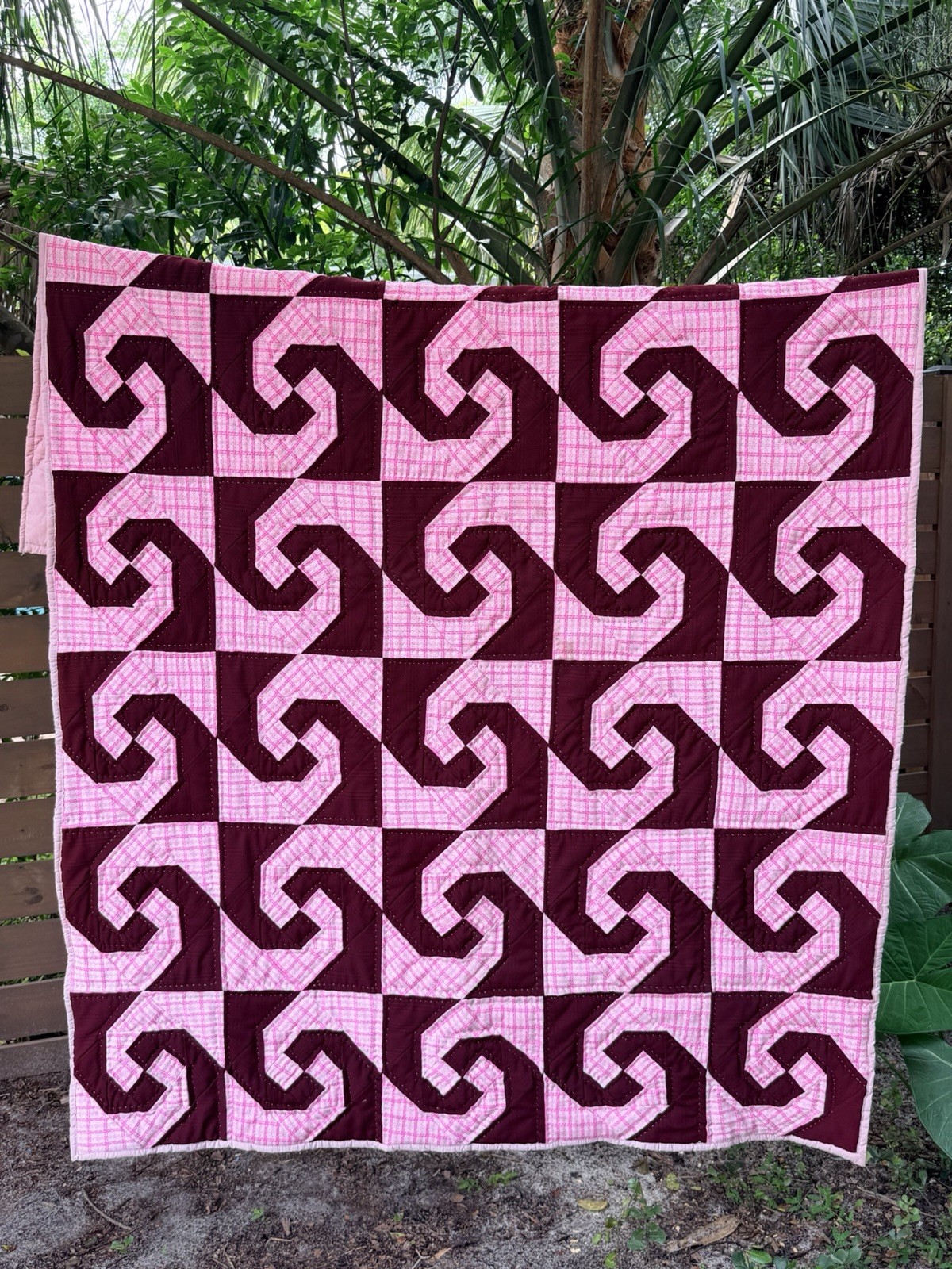 Rare Vintage Handmade Quilt 80x56 Snail’s Trail Patchwork Maroon Plaid Geometric