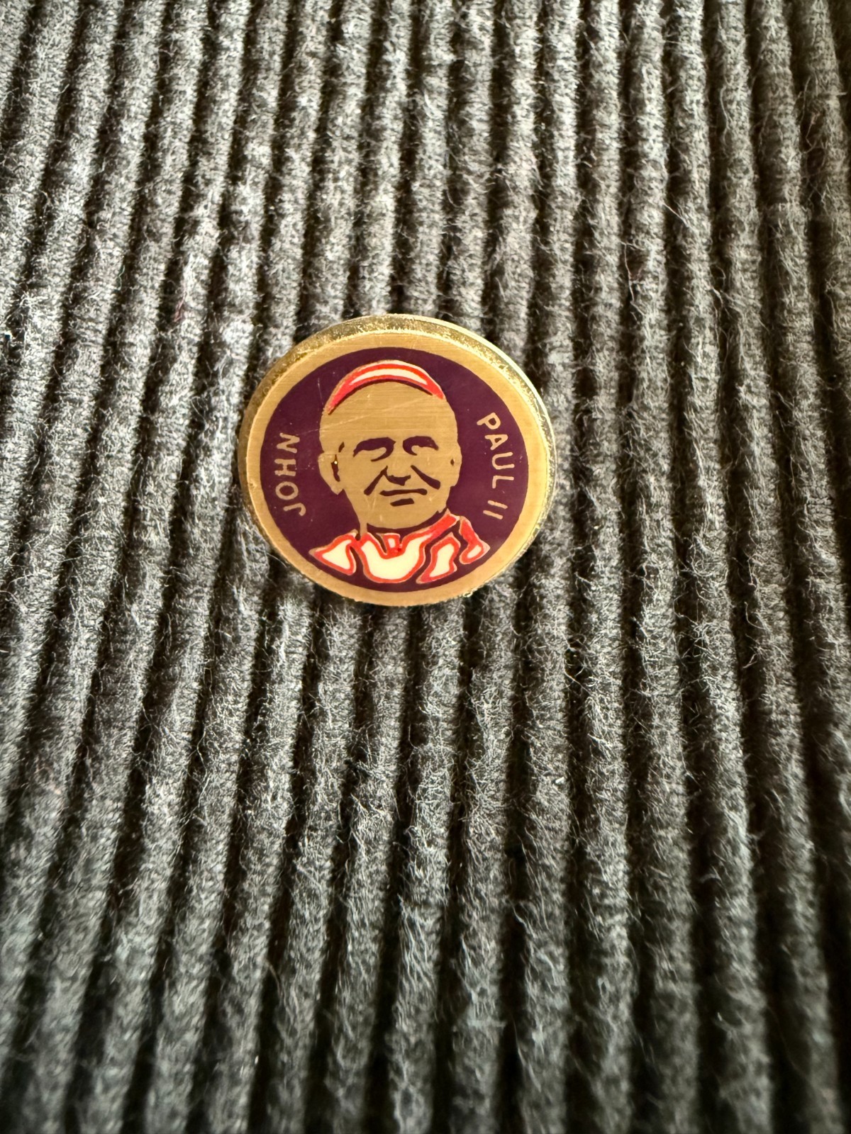 Vintage Pope John Paul II Portrait Lapel Pin Gold Tone Enamel Catholic